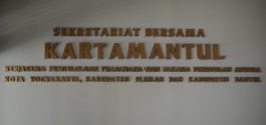 kartamantul depan i